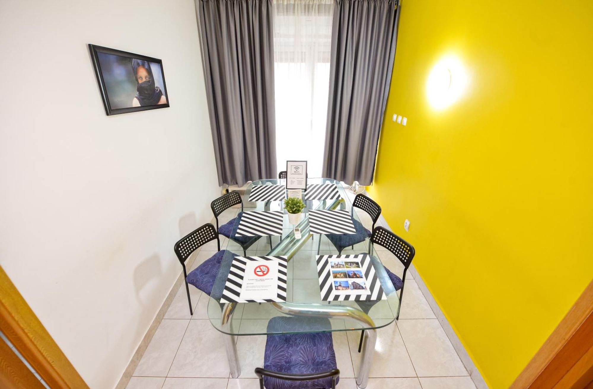The Lincoln Suites - Central Shabbat Friendly Apartments Bucureşti Eksteriør bilde