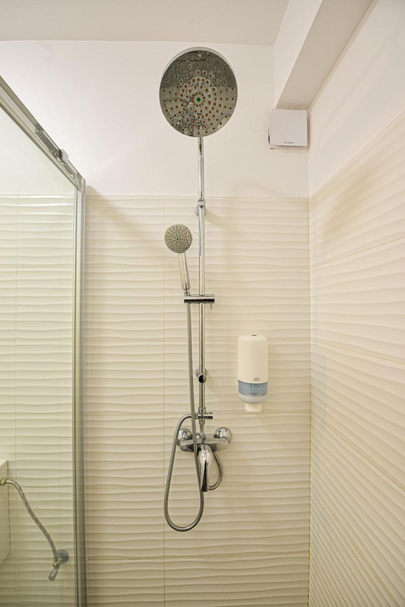 The Lincoln Suites - Central Shabbat Friendly Apartments Bucureşti Eksteriør bilde