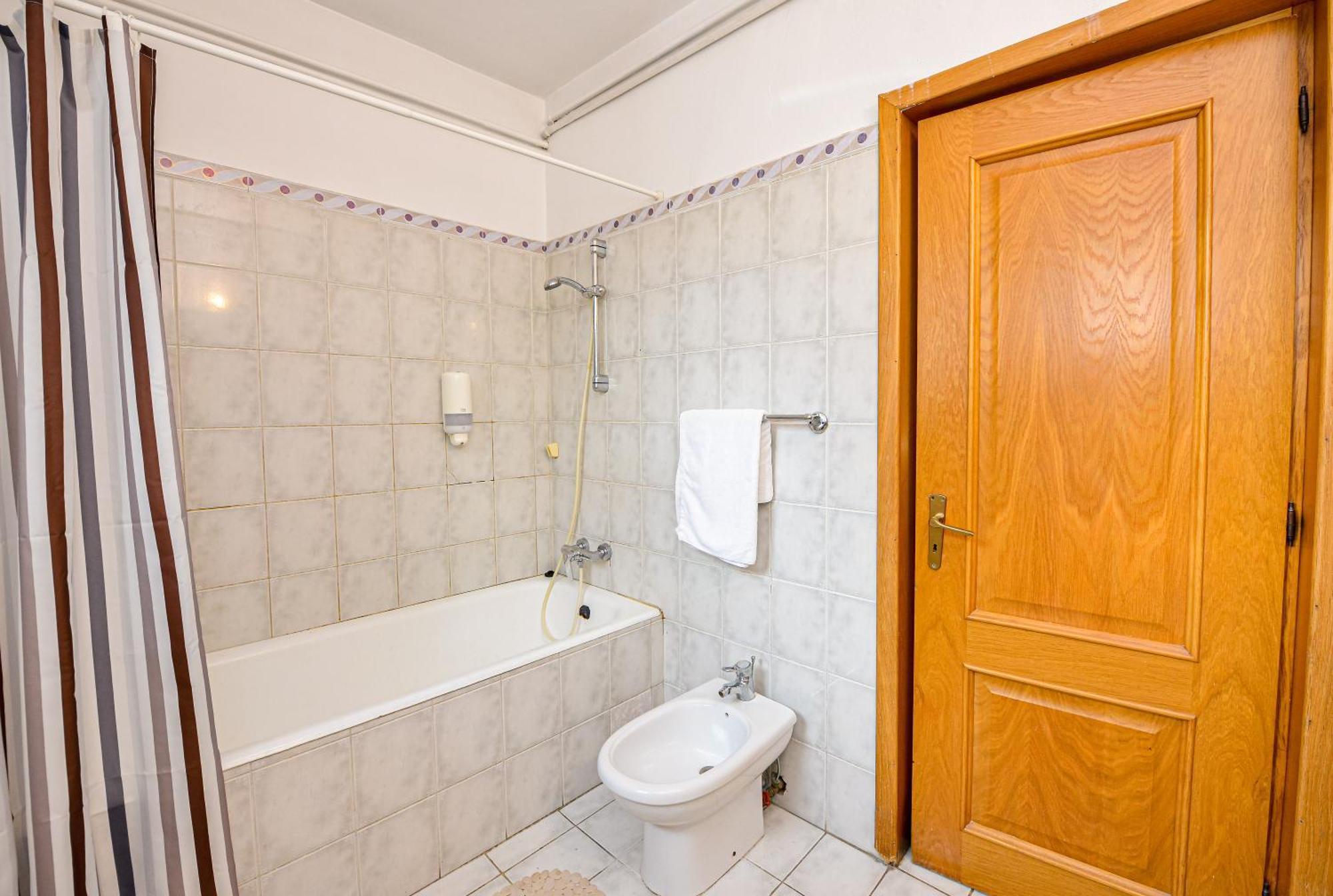 The Lincoln Suites - Central Shabbat Friendly Apartments Bucureşti Eksteriør bilde